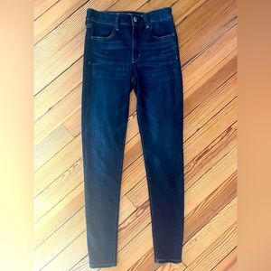 American eagle dark wash skinny jeans Size 6 Long